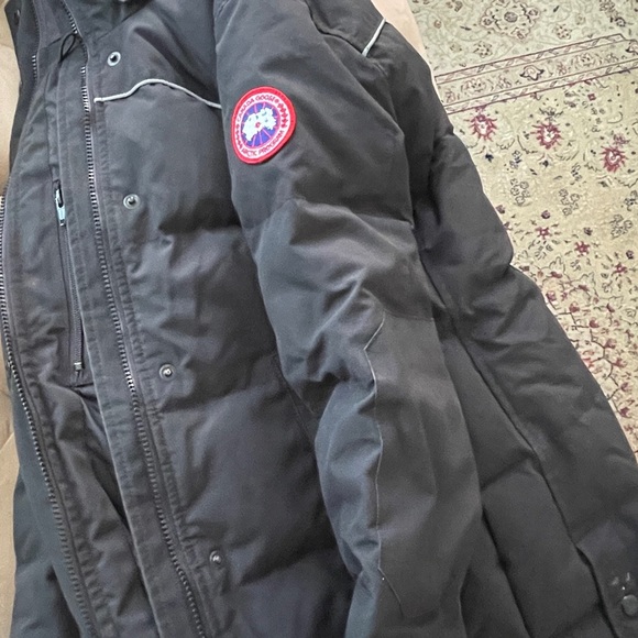 Canada Goose Juniper Black Medium Parka - Picture 3 of 8